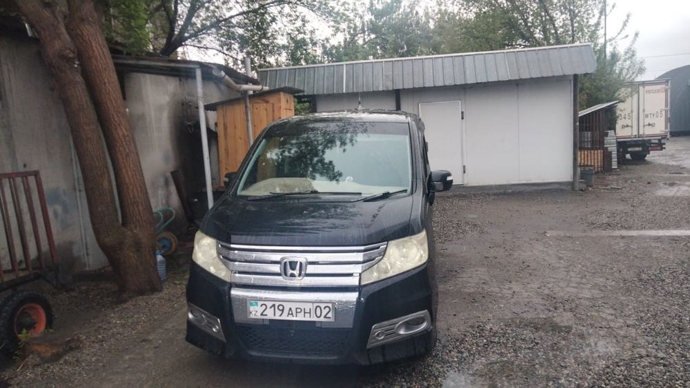 Хонда степвагон спада