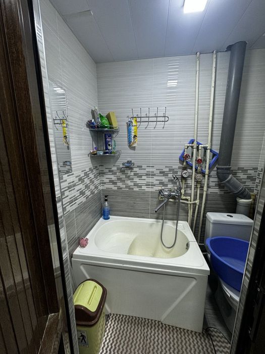 Bir xonali uy sotiladi Olmaliq (Kosmos)Sahovat mahalasi Sahrof R 5/5