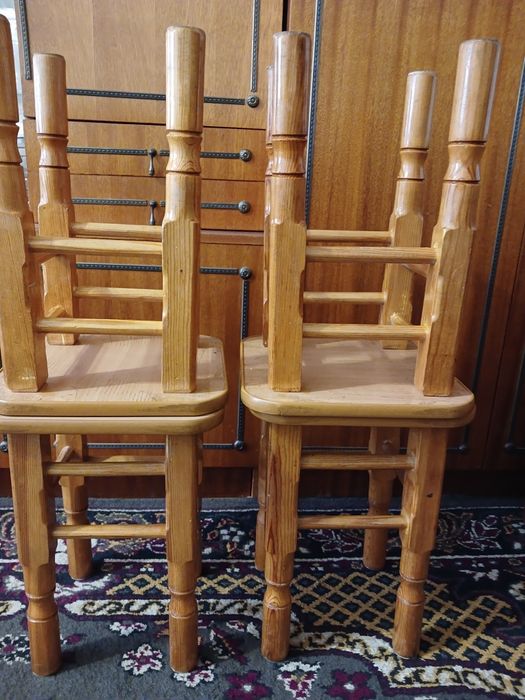 Продам табуретки