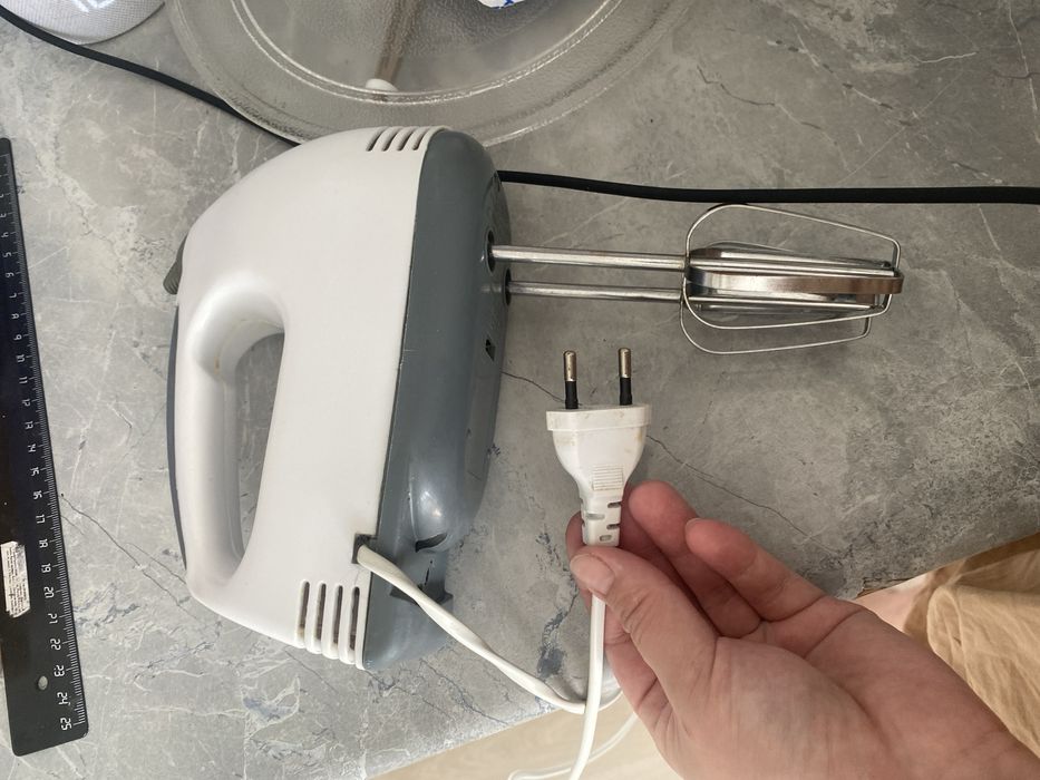 Кухонный миксер блендер