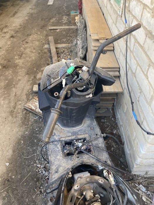 Продам скутер м8