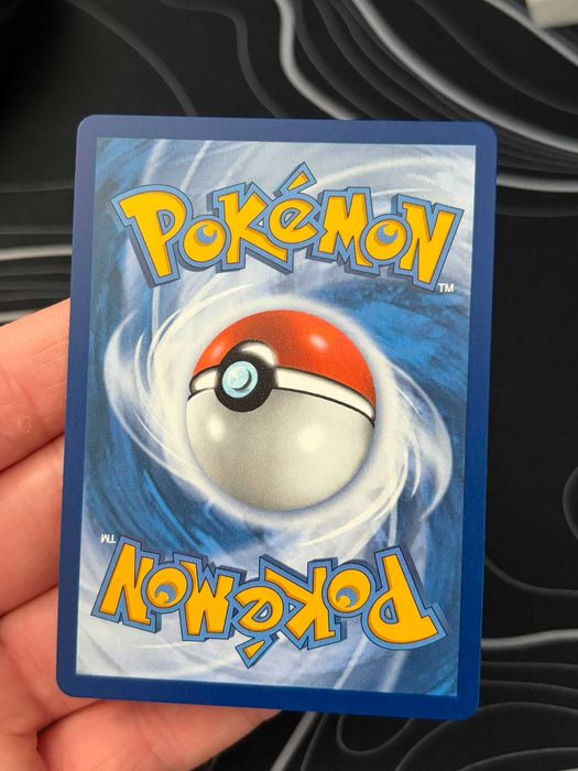 Pokémon TCG Magikarp 203/193 30th Celebration Classic Collection Gold