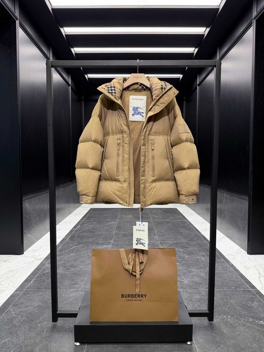 Geaca Burberry cu puf Premium