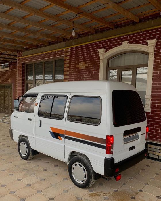 Chevrolet Damas style