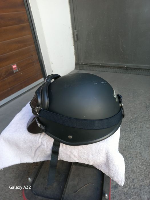 Мото каска половинка с очила