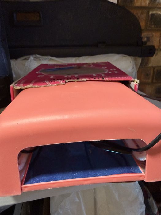 Лампа для маникюр