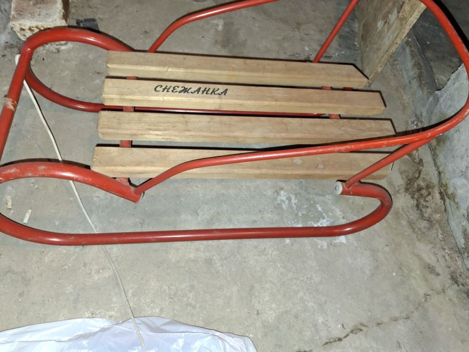 Детска шейна и седло за пързаляне