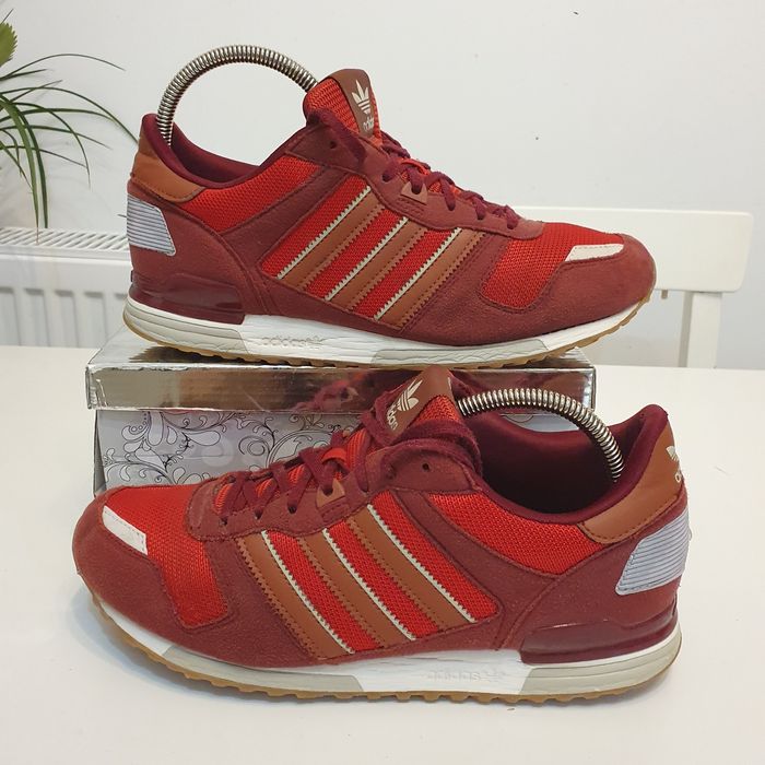 Adidas original  mas 43,5