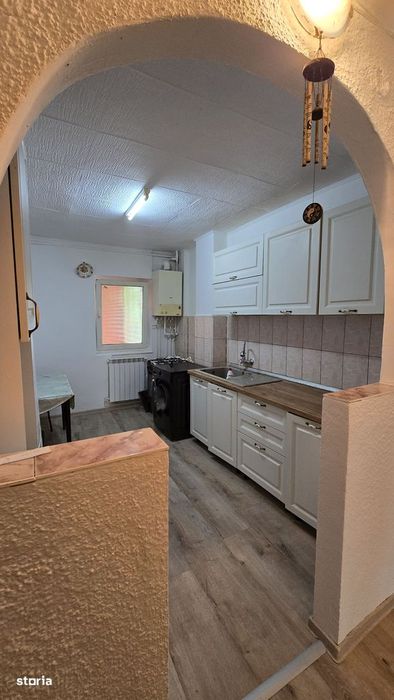 Apartament parter înalt