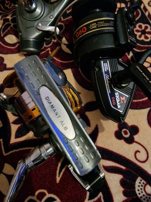 Продавам макари 3 бр