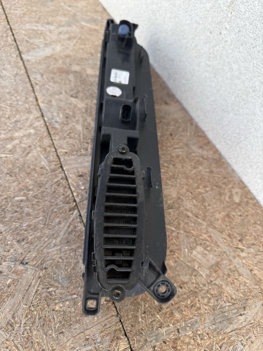 Proiector DRL Daylight Semnalizare dreapta Porsche Cayenne 9Y Turbo