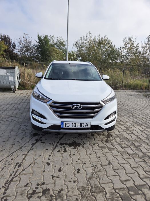 Vand hyundai Tucson 4x4 cu Gpl