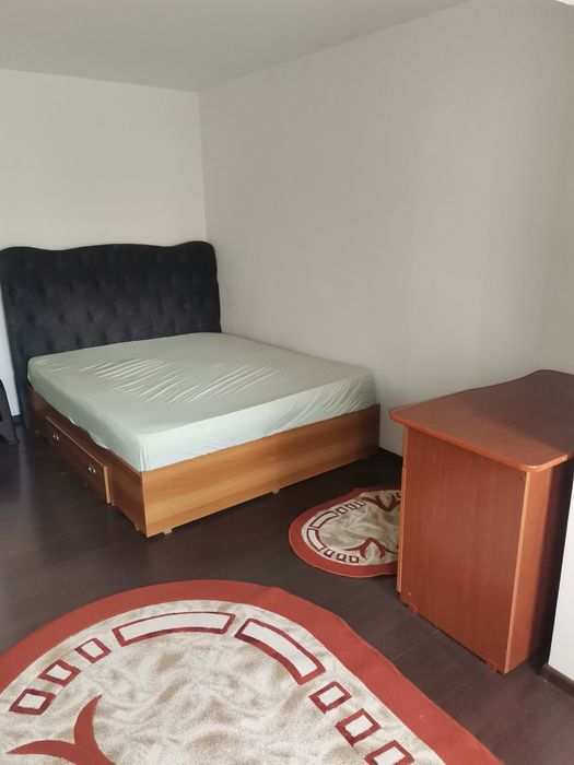 Inchiriez apartament  2 camere, disponibil cu 01.04.2026.