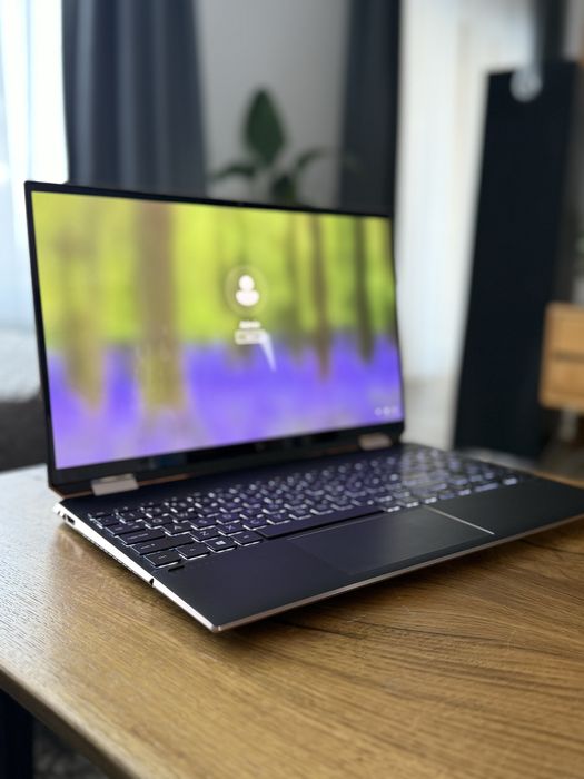 Laptop Hp Spectre 15-eb1 x360 Convertible 15.6 inch 4k UHD touch scree