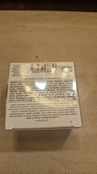 Crema de fata de zi si de noapte guerlain aveille royale