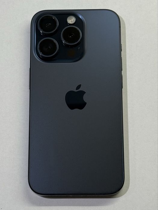 iPhone 15 Pro Blue 512GB 92% battery