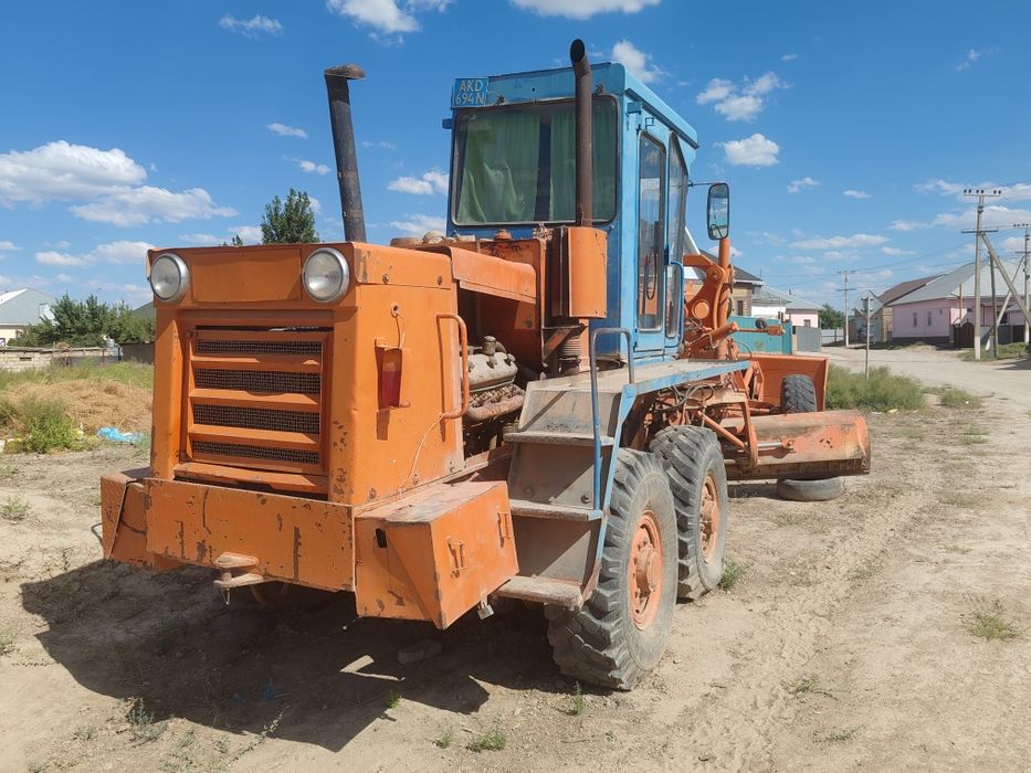 Продаётся, обмен автогрейдер