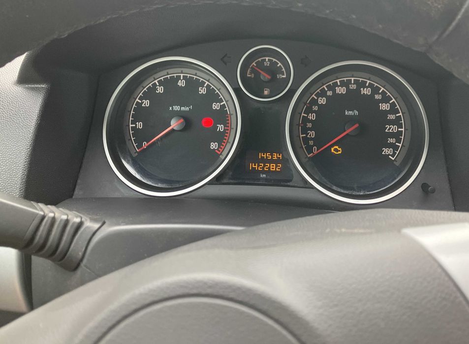 Opel Astra H 1.6 115 CP | 142.000 km | Unic proprietar | Istoric