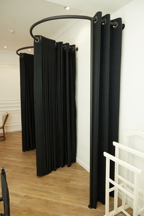 Продаем гримерную штора и каркас цена за 1 шт в сборе