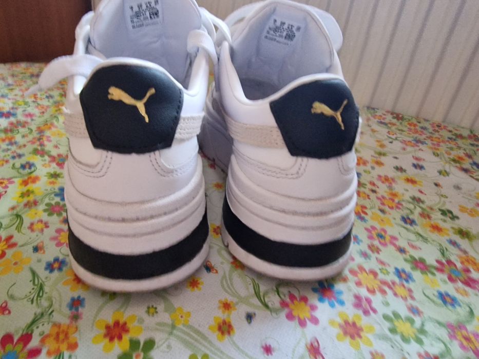 Adidasi Puma Mayze 36