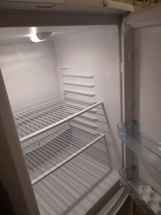 Продам холодильник Бирюса 151