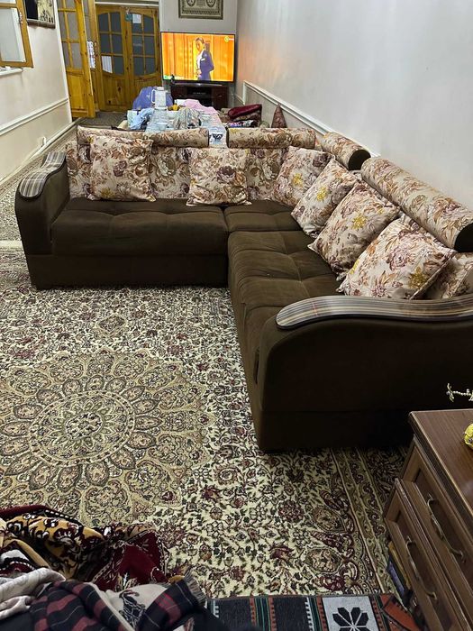 Уголок диван срочни