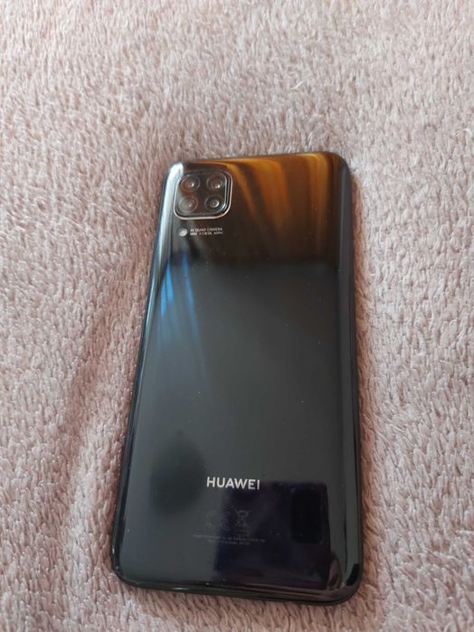 Vând Huawei P40 Lite