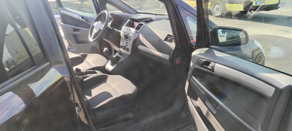 Vand Opel Zafira b,2008