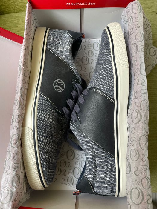 Нови спортни обувки  s.Oliver, 44 номер