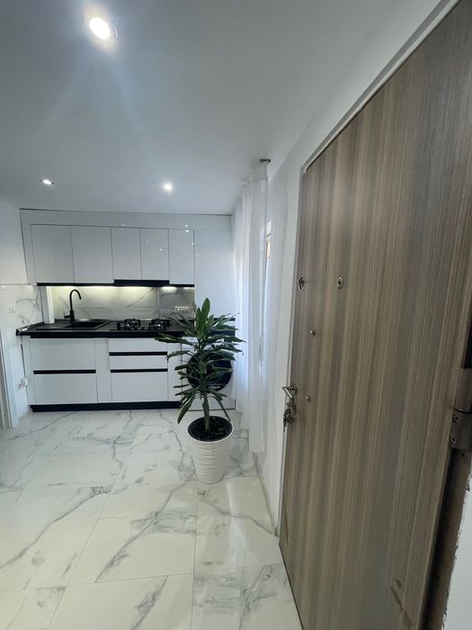 Apartament de vânzare-cumpărare