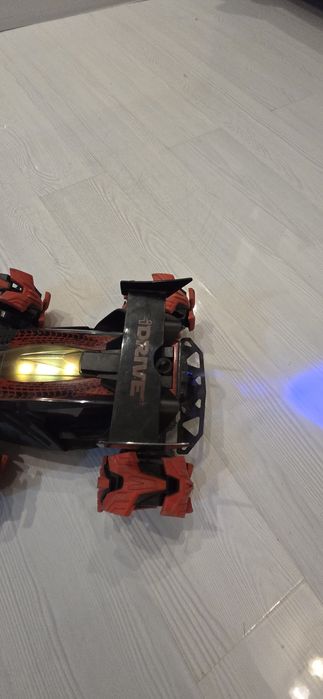 Masina cu telecomanda X-PAND