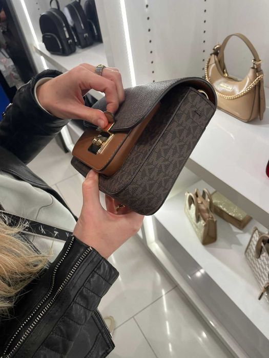 Оригинална чанта Michael Kors