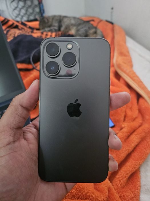 Iphone 13 pro 12