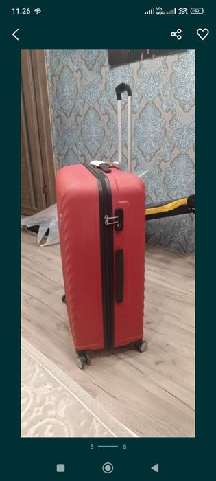 Срочно продам чемоданы