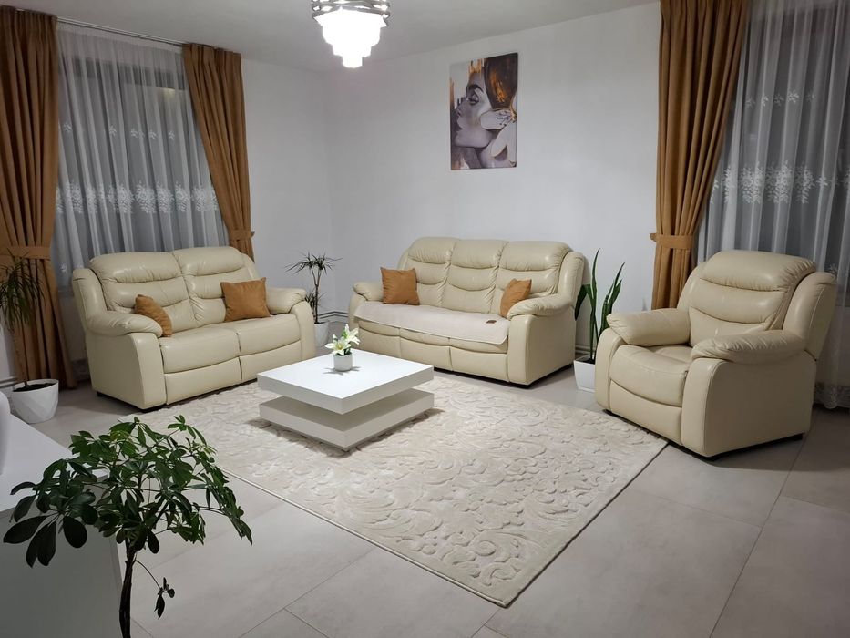 Canapea si fotolii living