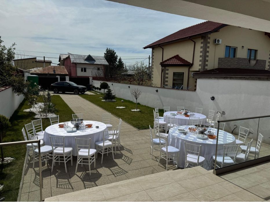 Corturi,umbrele,mese, scaune evenimente private