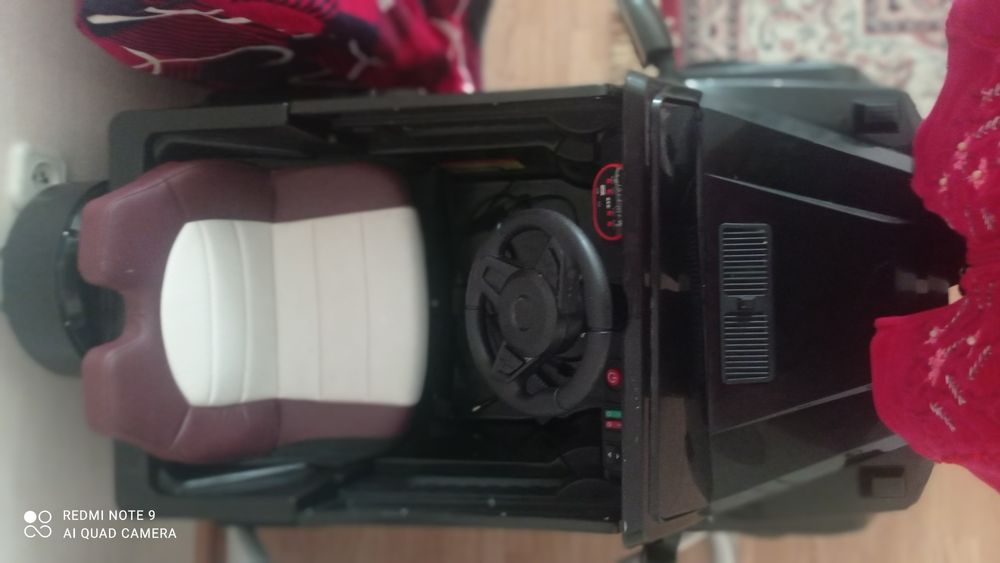 Продам срочно электромобиль