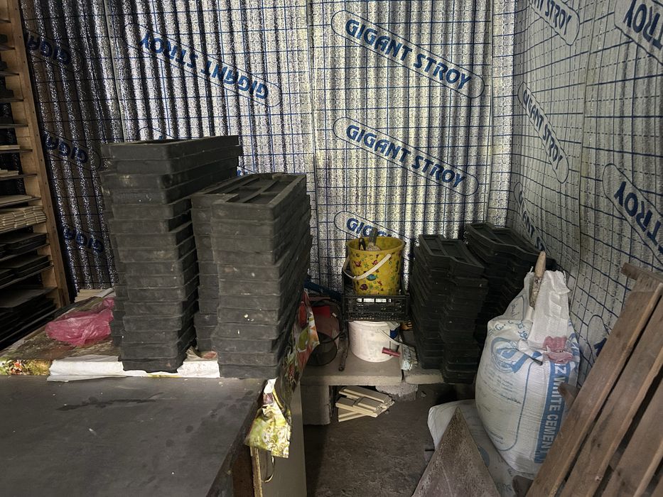 Фасадный плитка колиблари сотилади тоза коучикдан ( GOLD KLINKER) данг