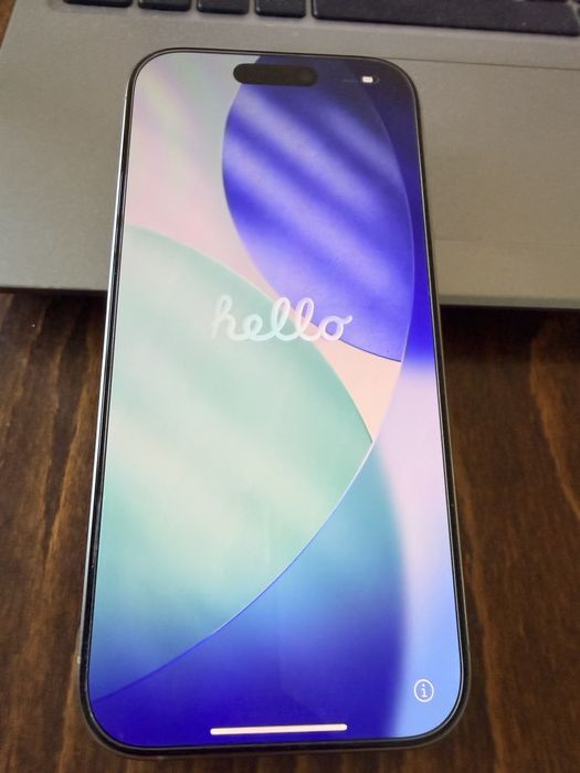 iPhone 16 pro 128gB titan с гаранция още 1 г Технополис