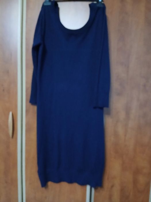 Vand Rochie Dama Marimea -L