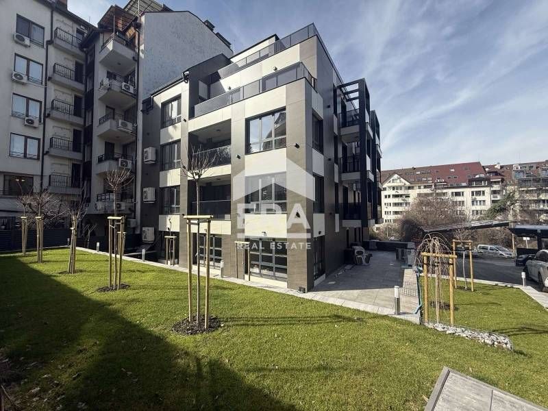 Продава се Тристаен апартамент в София, Лозенец - 111 кв.м за 2059 €/кв.м - Снимка #3