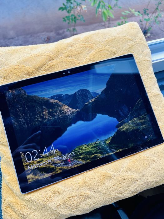 pentru piese microsoft surface pro 4 128gb