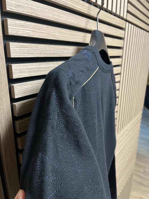 Hugo Boss : Roldi  Wool Knit - Нов размер М / Оригинал