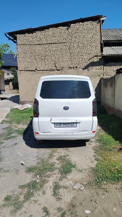 Lifan fosion gruzavoy van
