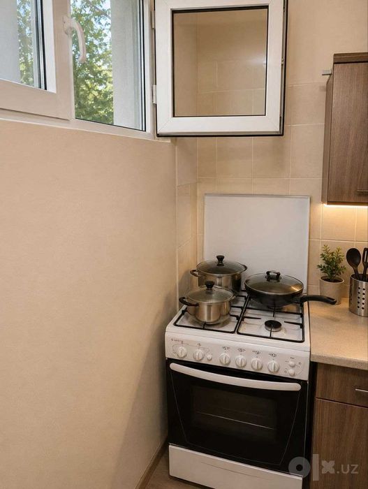 Medgaradokda 2 xona kvartira kvadrat kotta 75m2 +sotiladi 1 eaj 69000!