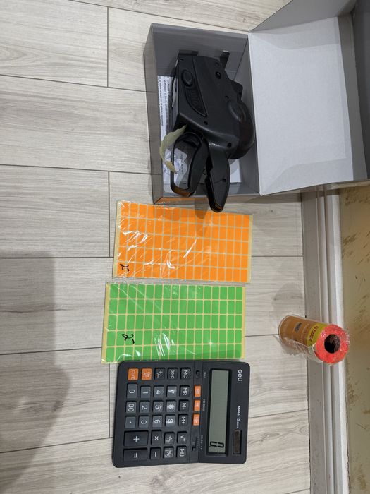 Табелки за цени , клещи за цени ,промоционални табели , щипки