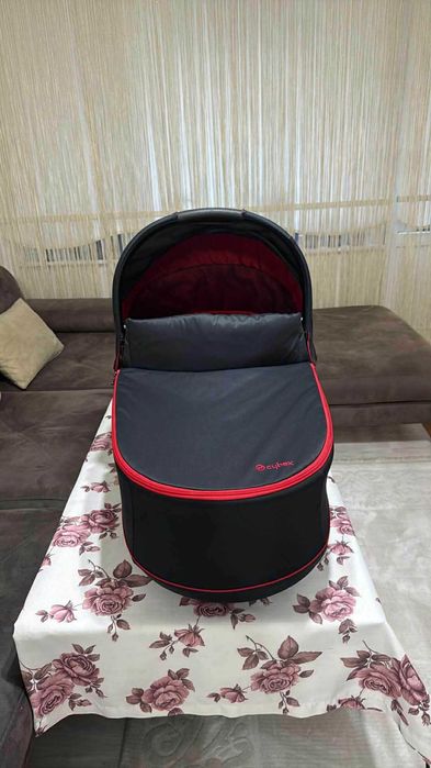 Cybex Priam Ferrari