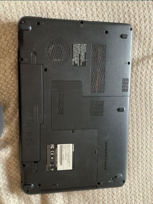 Продам ноутбук Toshiba