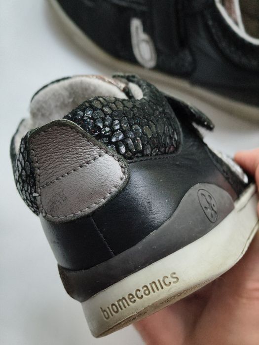 Ботинки Biomecanics 29