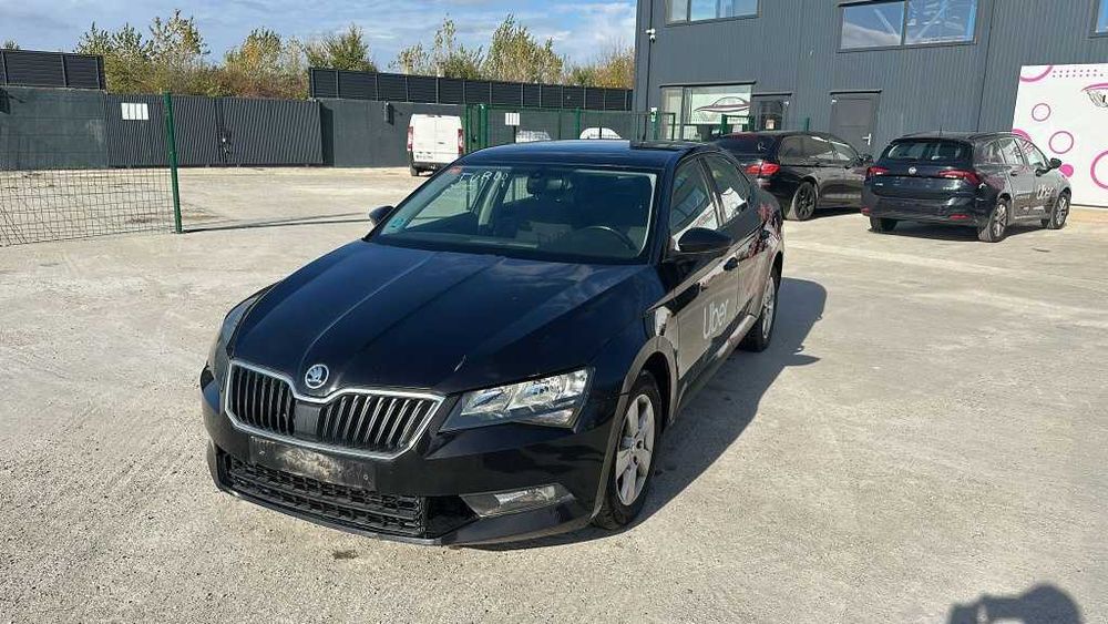 Dezmembram  Skoda Superb 2017-2018 2.0 Tdi 150 Cp CRL, DFGA